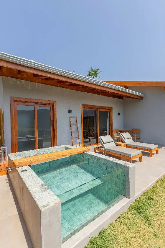 Mini piscina privativa de uma suíte Master Plus
